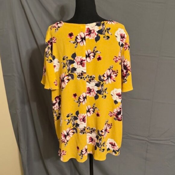 "C" Blouse Size 2X - Picture 2 of 3